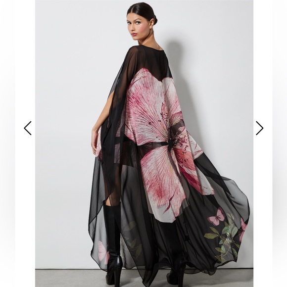 NWT: Alice + Olivia Linn Cape Maxi Dress - Picture 4 of 9